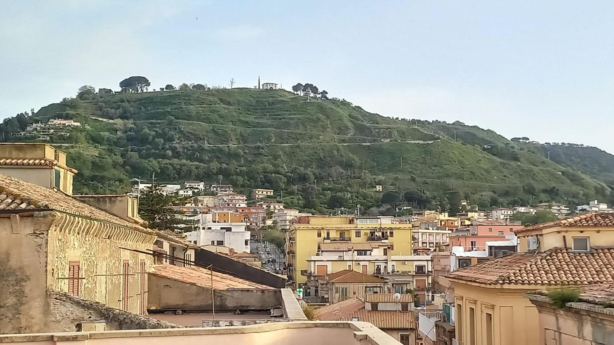 Bed and Breakfast Al vecchio castello Tropea Exterior foto