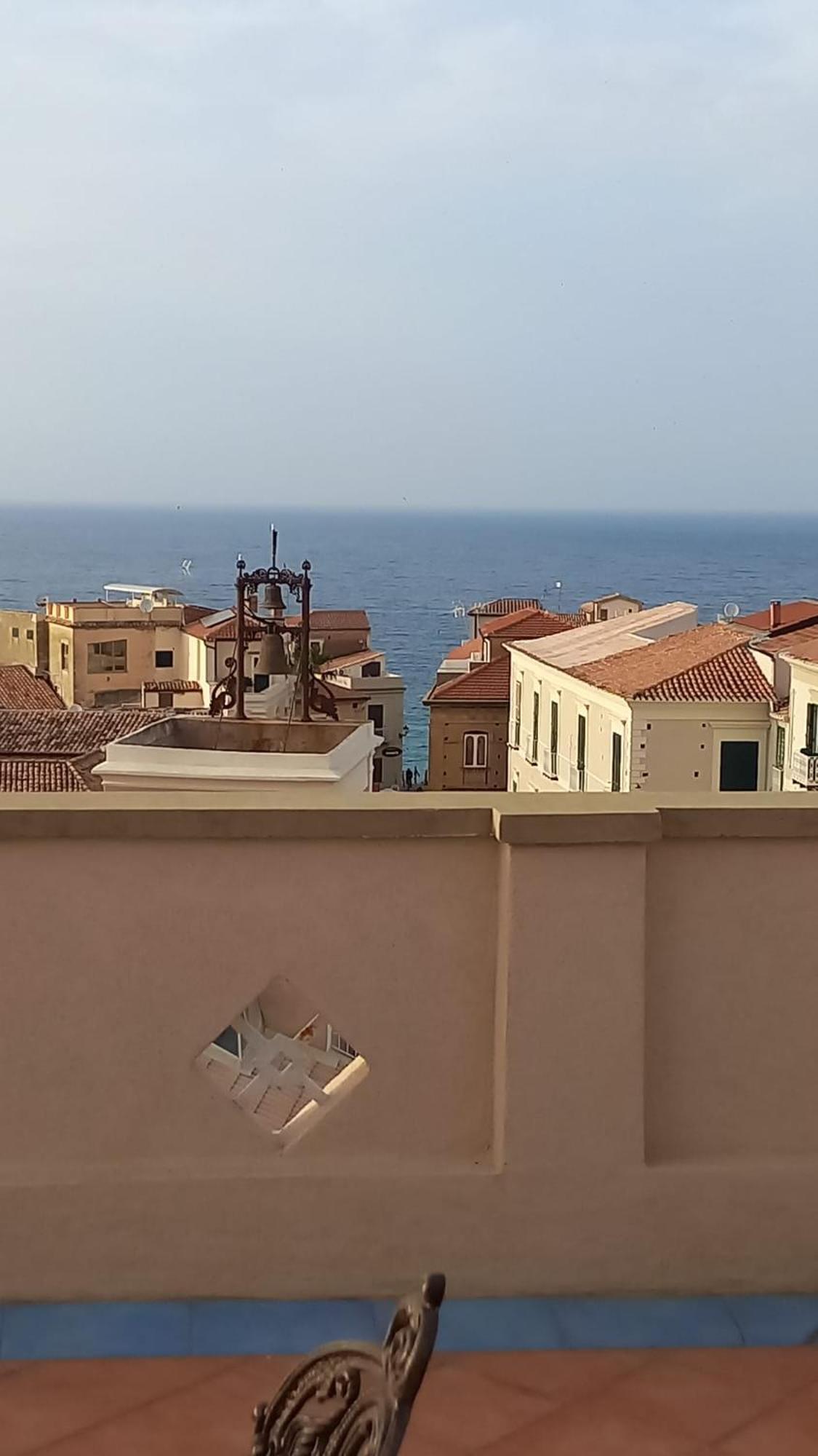 Bed and Breakfast Al vecchio castello Tropea Exterior foto